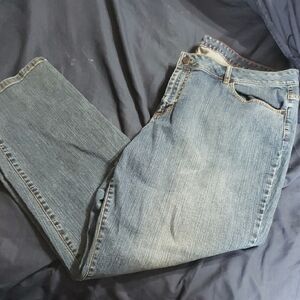 Classic Blue Straight Jeans with Subtle Whiskering